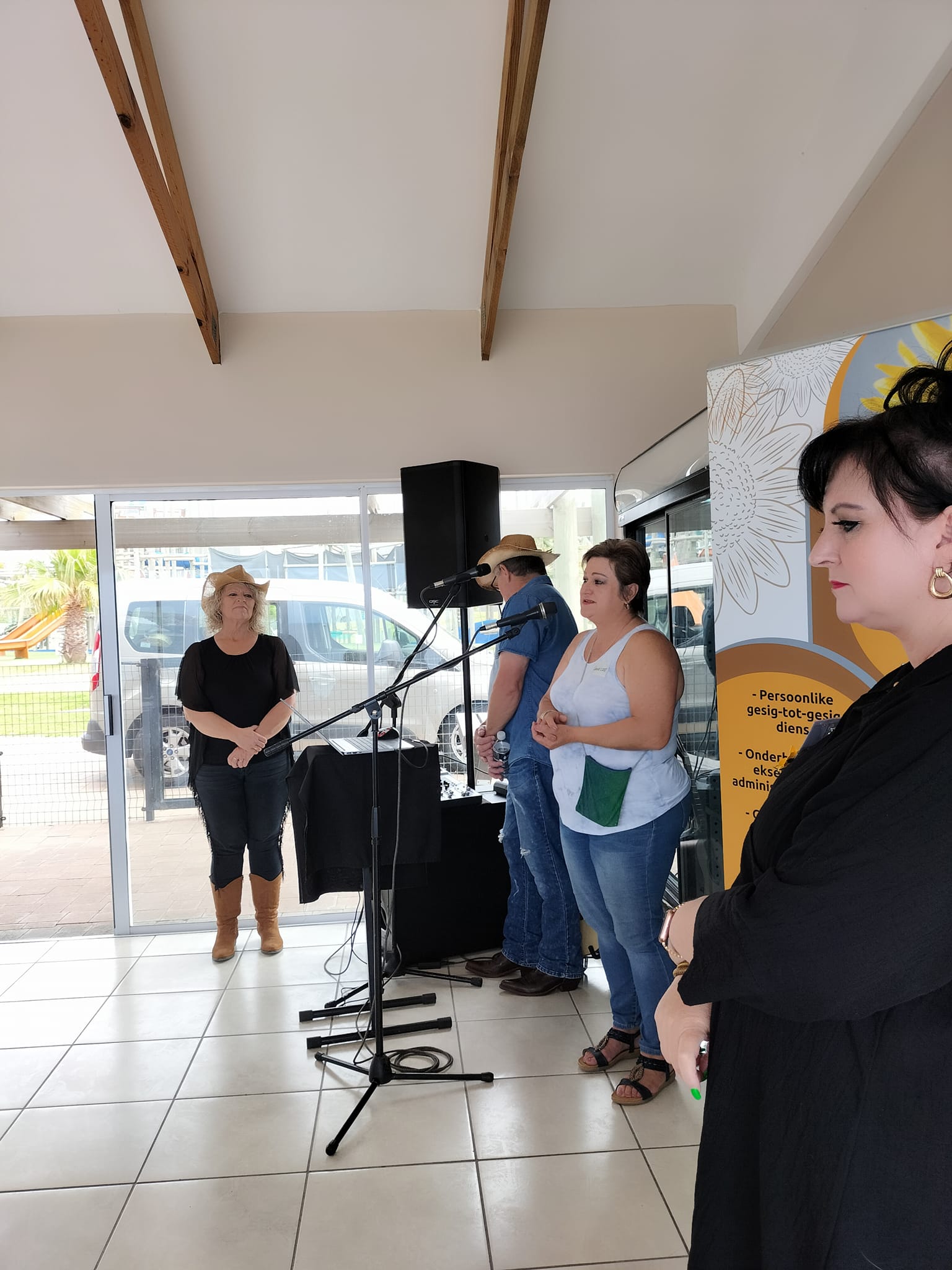 312248191_140769975366895_1838200575064008026_n